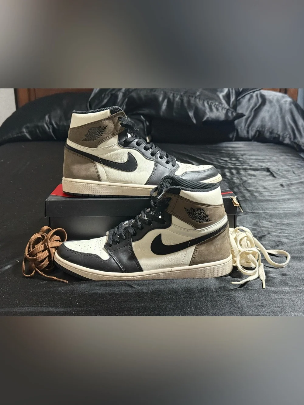 Men's Size 12 - Jordan 1 Retro High Dark Mocha